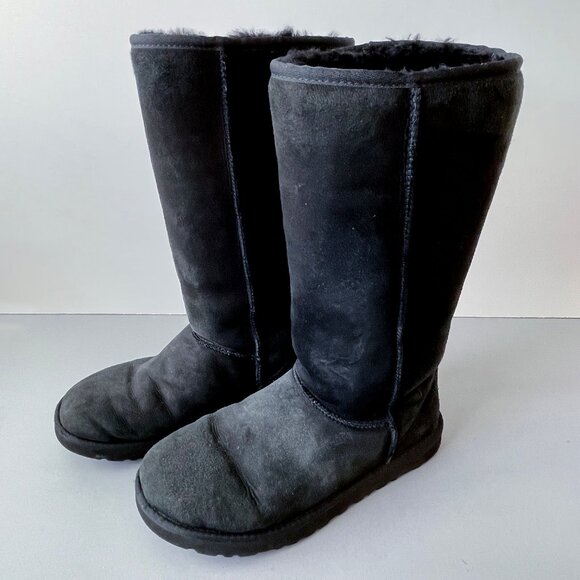 UGG Australia Womens Classic Tall Boots US 8 Style # 5815 Black Sheepskin + Box - Picture 14 of 16